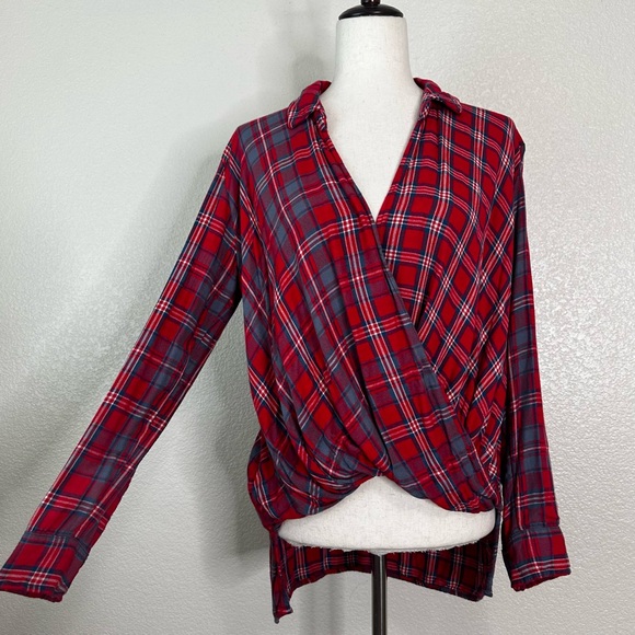 Abercrombie & Fitch Red Plaid Flannel Long Sleeves Wrap Shirt, Sz Small - Picture 2 of 12